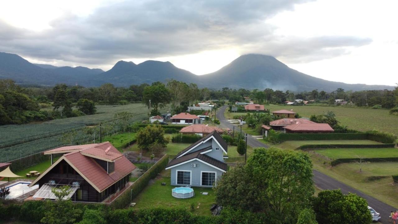 Casa de las Rosas Volcán Arenal La Fortuna Exterior foto